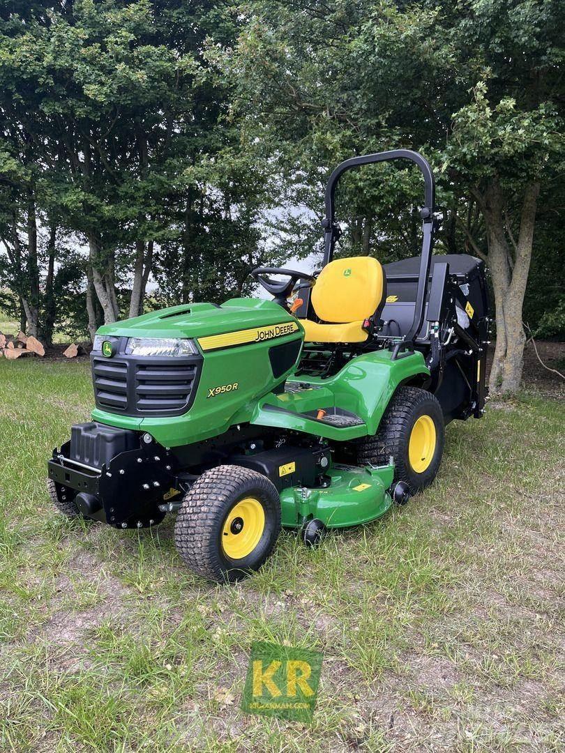 John Deere X950R Ráülős fűnyírók