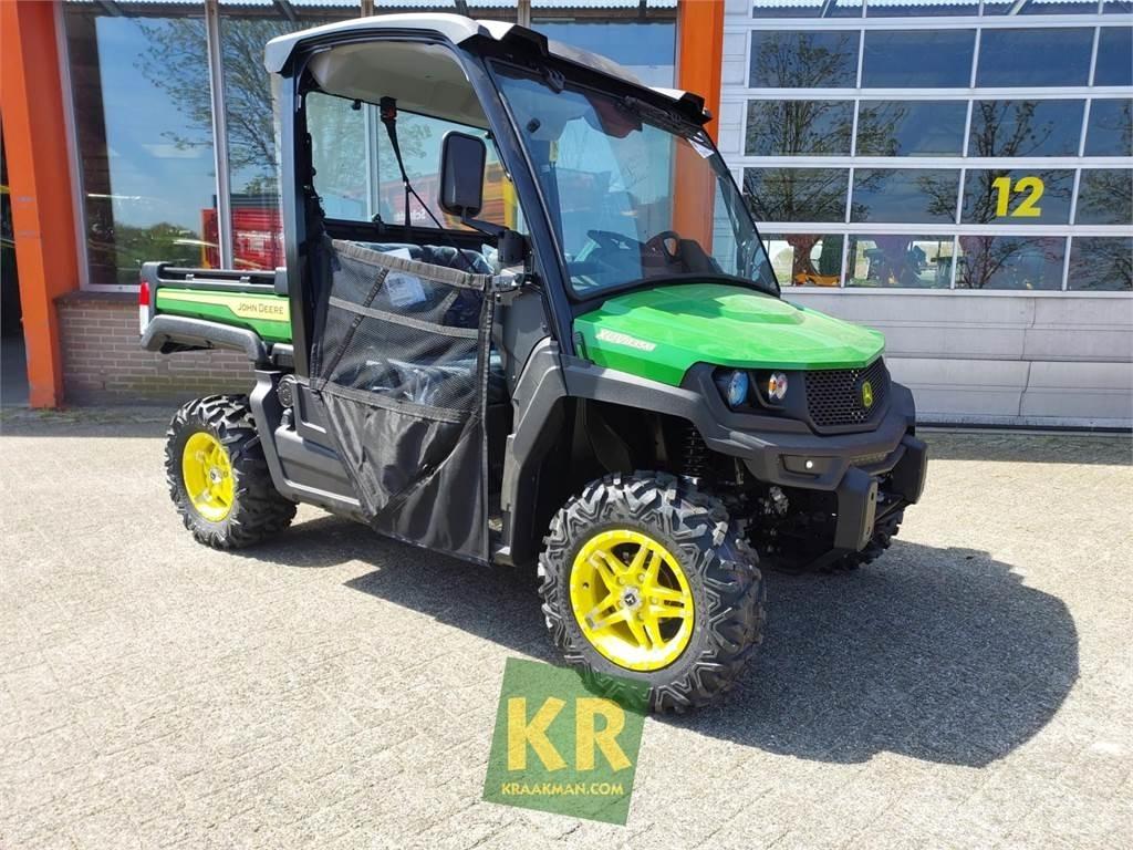 John Deere XUV835M ATV-k