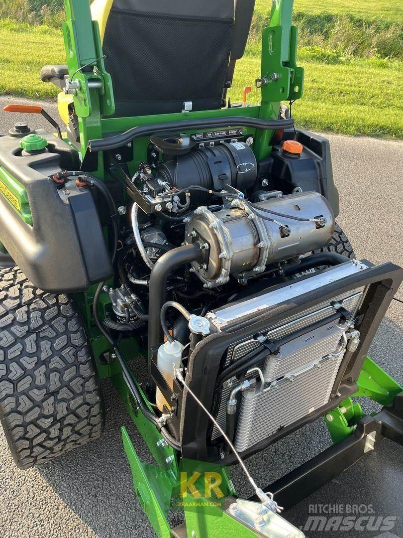 John Deere Z997R Ráülős fűnyírók