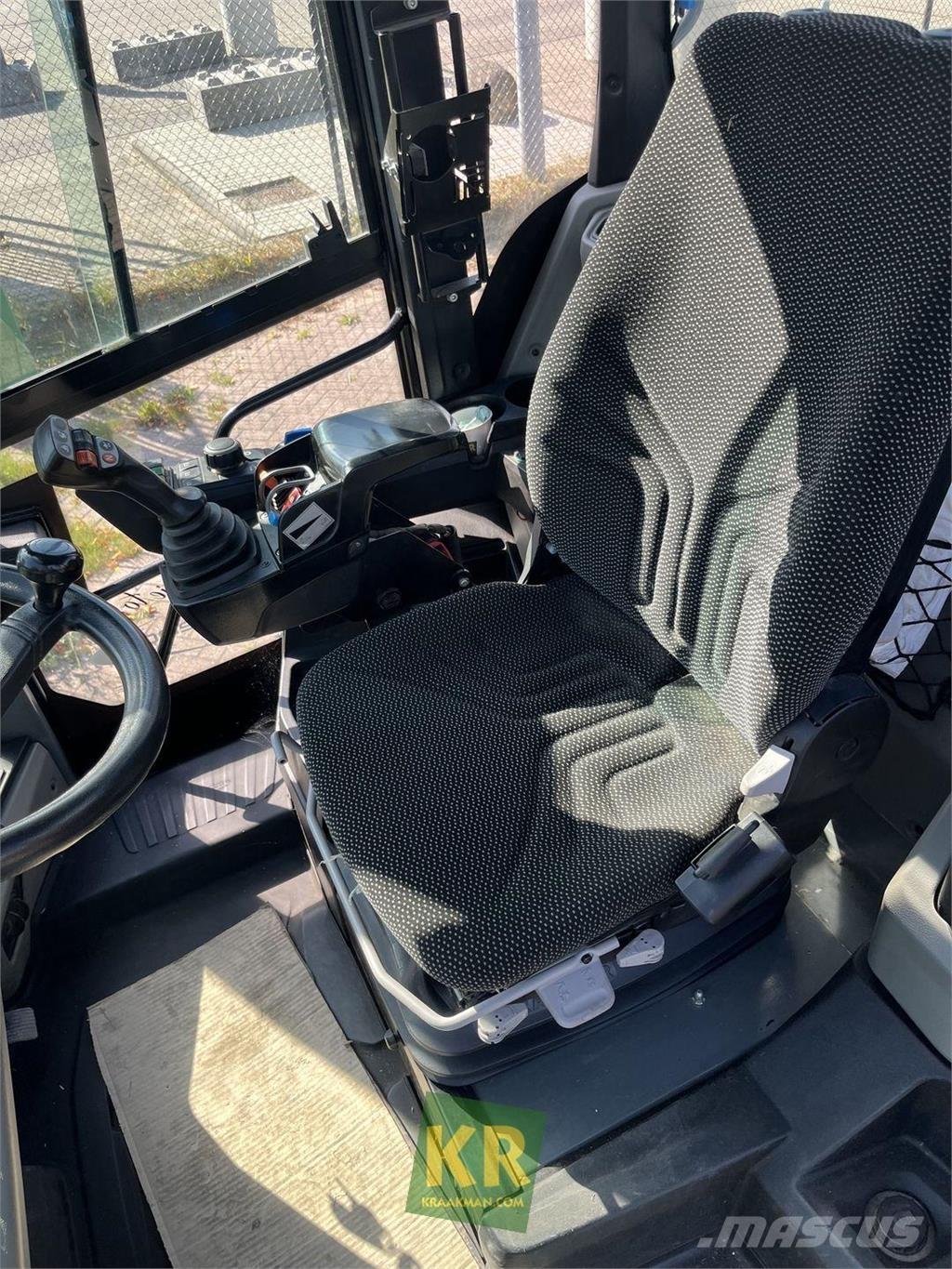Kramer KL55.8T Gumikerekes homlokrakodók