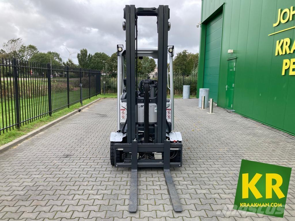 Still RX 60-25 Teleszkópos mezőgazdasági rakodók