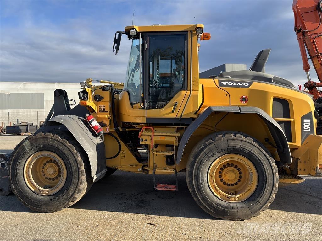 Volvo L90H Gumikerekes homlokrakodók