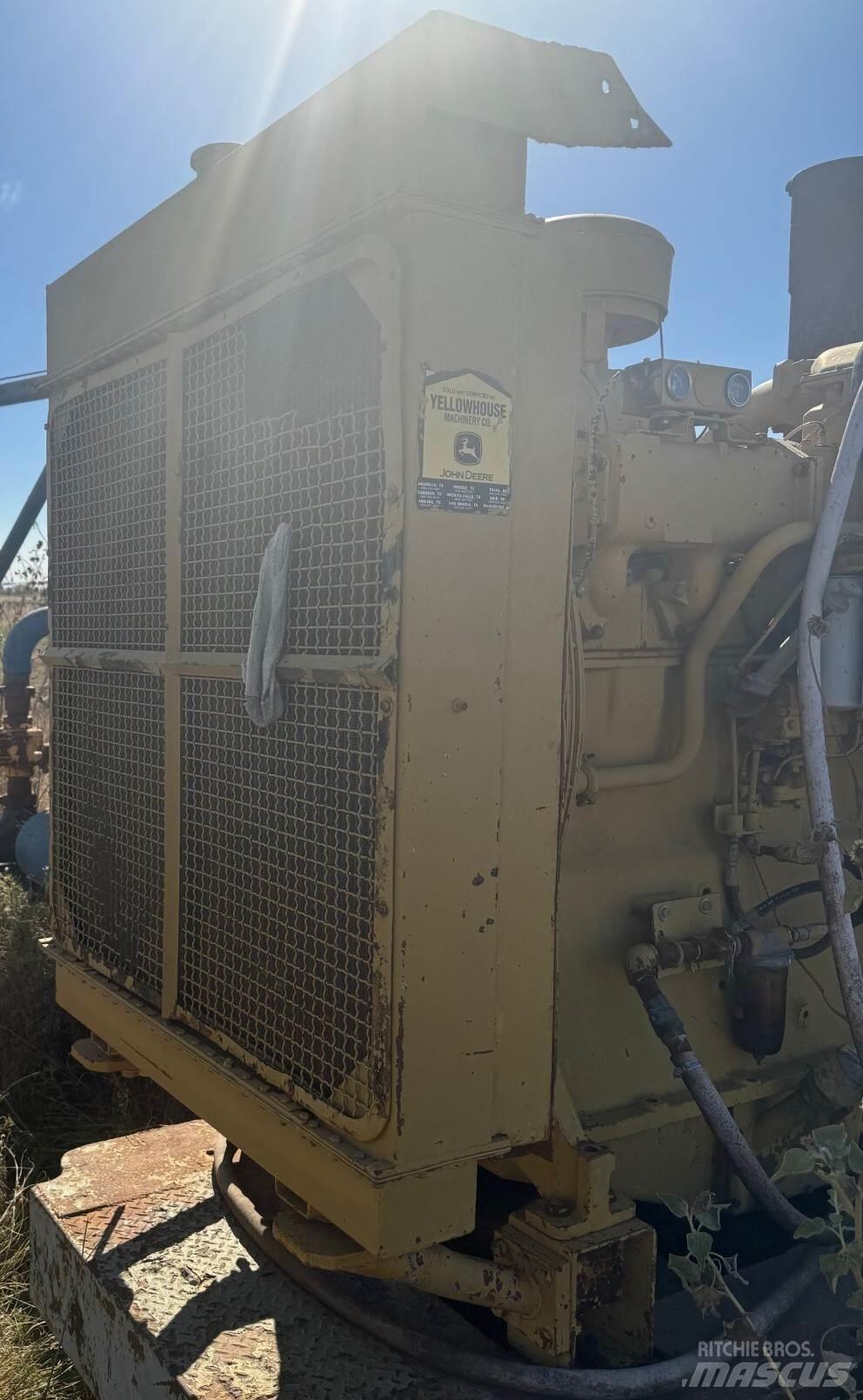 CAT D353 Motorok