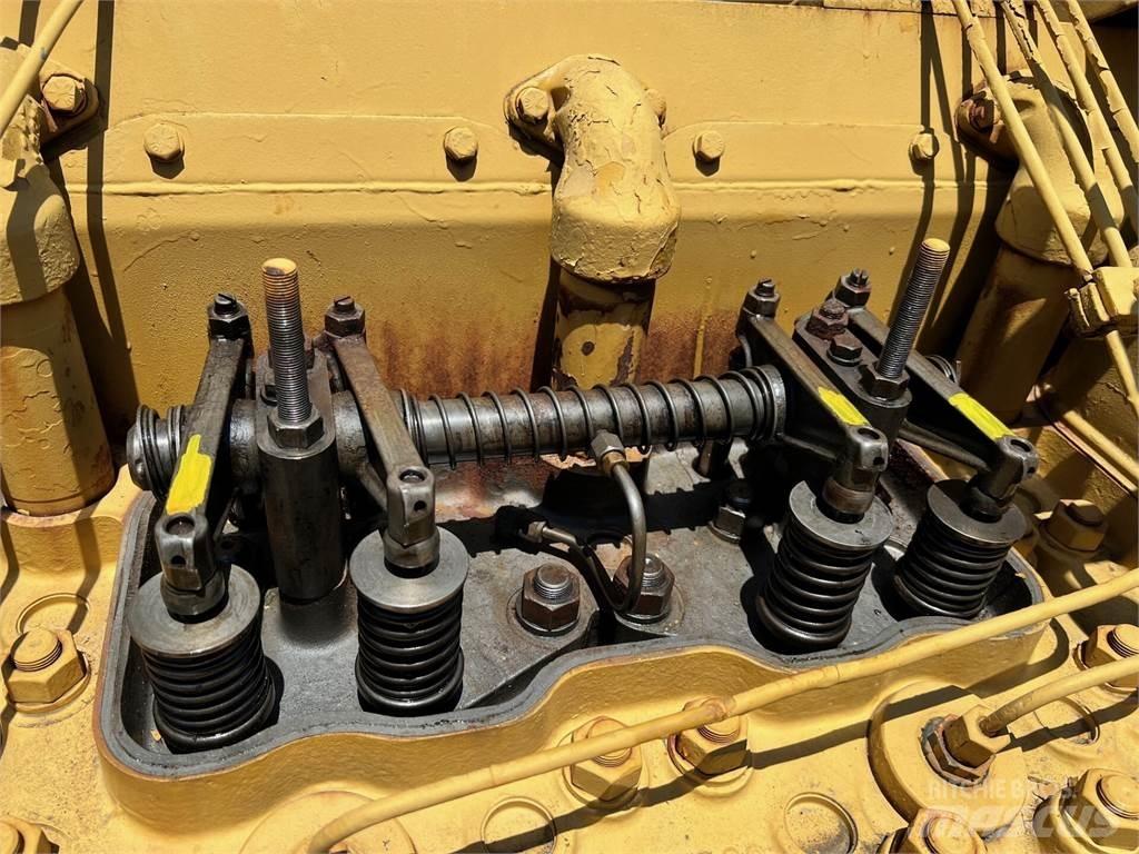CAT D399 Motorok