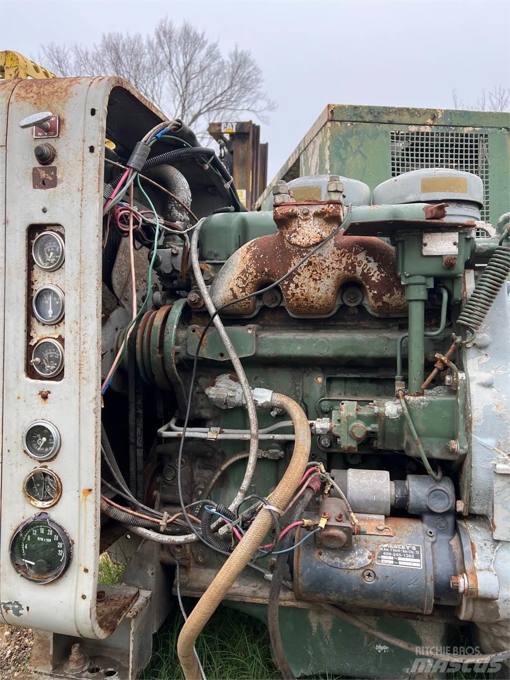 Detroit 353 Motorok
