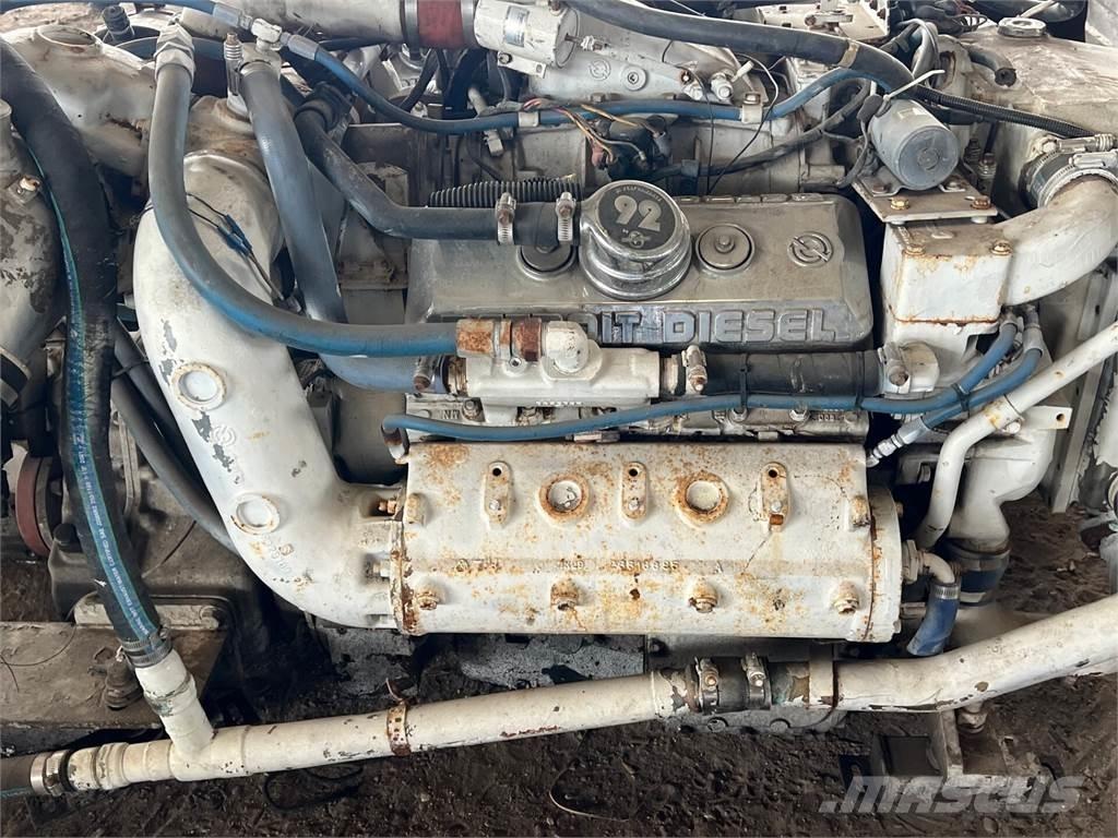 Detroit 6V92T Motorok
