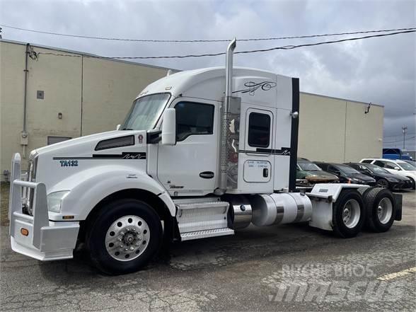 Kenworth T880 Nyergesvontatók