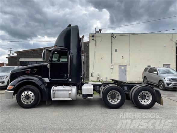Peterbilt 386 Nyergesvontatók