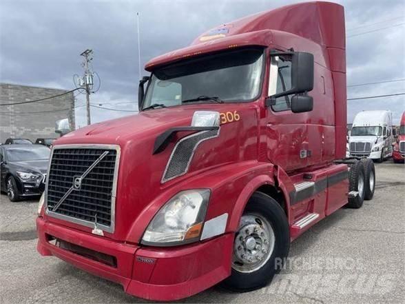 Volvo VNL64T730 Nyergesvontatók