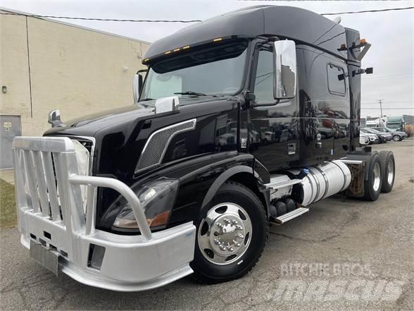 Volvo VNL64T730 Nyergesvontatók