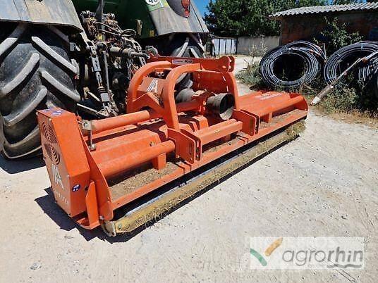 Agrimaster RV 320 Szárzúzók és fűkaszák