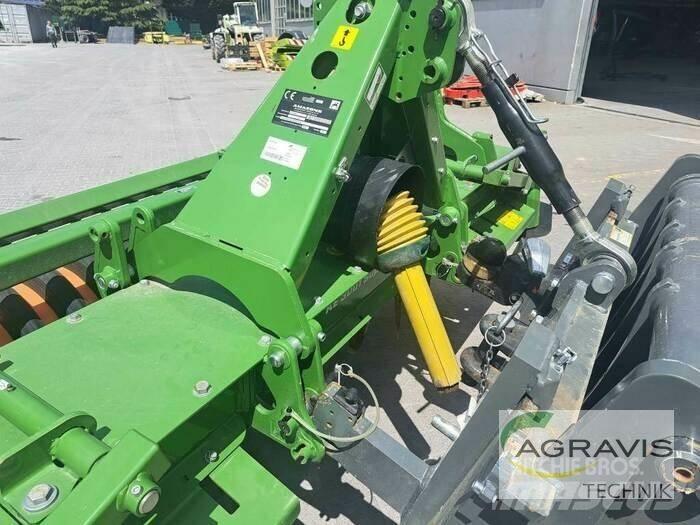 Amazone KE 3001 SUPER Kardánhajtású ekék és Forgó-boronák