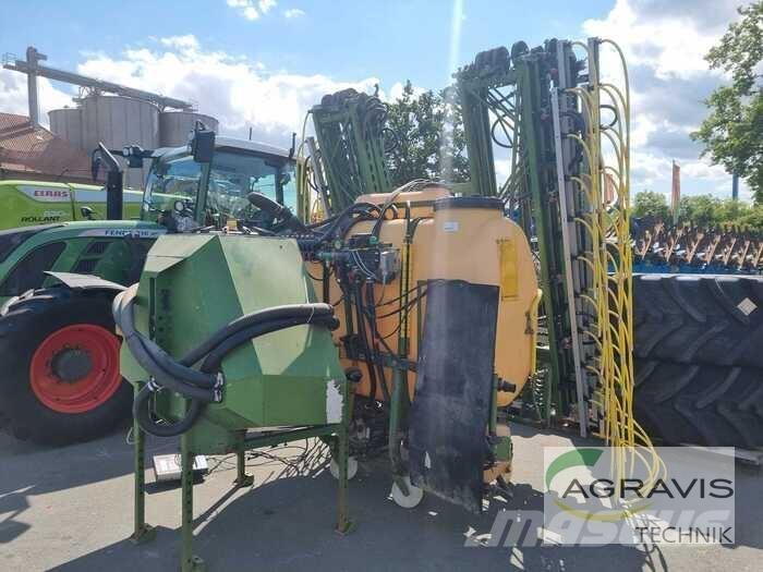 Amazone UF 1200 Vontatott trágyaszórók