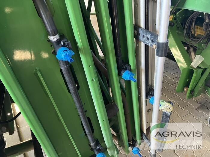 Amazone UF 1201 Vontatott trágyaszórók