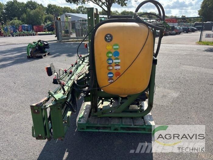 Amazone US 804 T Vontatott trágyaszórók