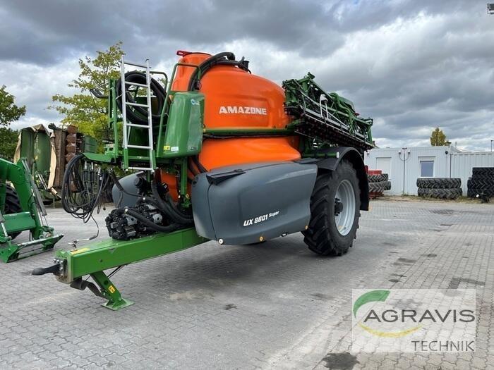 Amazone UX 8601 SUPER Vontatott trágyaszórók