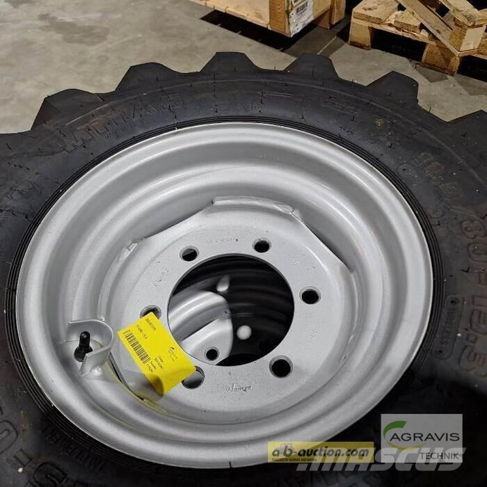 BKT 11.5/80-15.3 Gumiabroncsok, kerekek és felnik