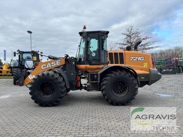 Case IH 721 Gumikerekes homlokrakodók