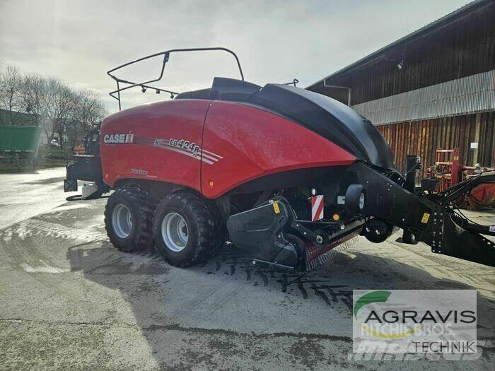 Case IH LB 424 R RL6 Szögletes bálázók