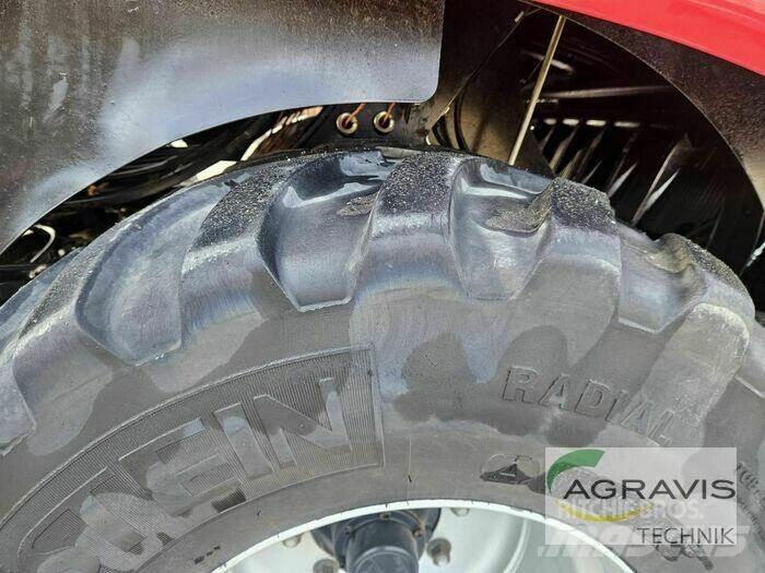 Case IH LB 424 R RL6 Szögletes bálázók