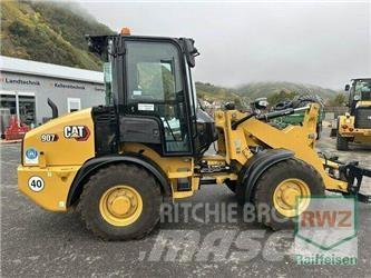 CAT 907 Gumikerekes homlokrakodók