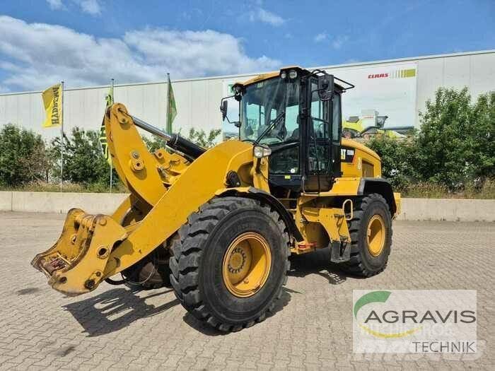 CAT 930 M Gumikerekes homlokrakodók