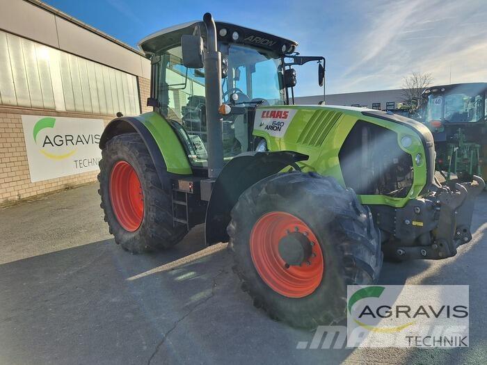 CLAAS ARION 640 CEBIS Traktorok