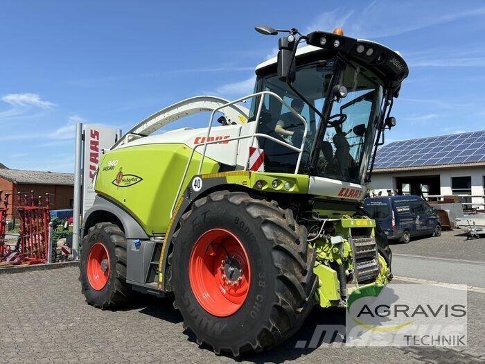 CLAAS JAGUAR 940 Önjáró szecskázók