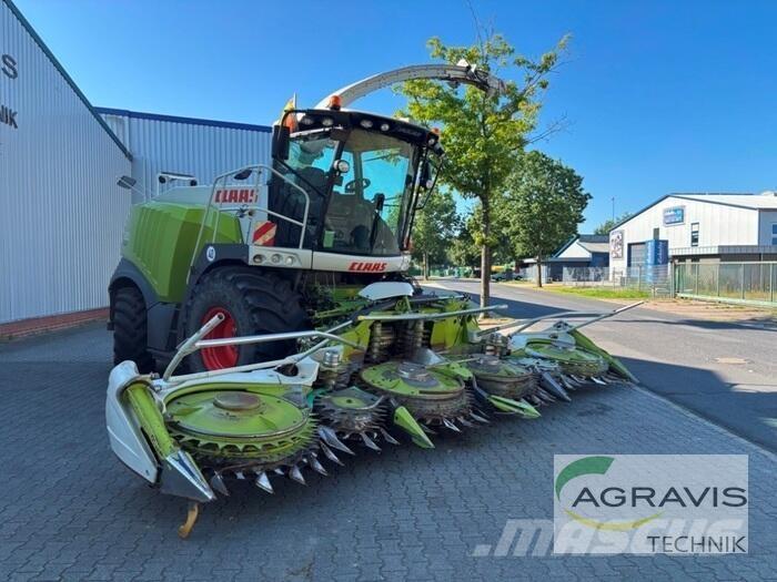 CLAAS JAGUAR 950 Önjáró szecskázók
