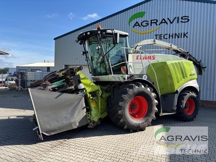 CLAAS JAGUAR 960 Önjáró szecskázók