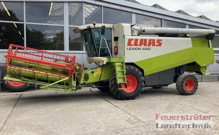 CLAAS LEXION 440 AC Kombájnok