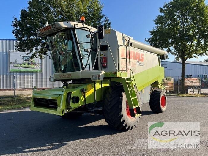 CLAAS LEXION 460 Kombájnok