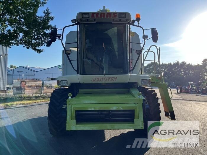 CLAAS LEXION 460 Kombájnok