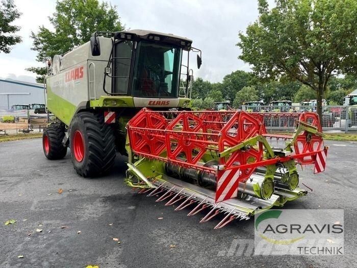 CLAAS LEXION 530 Kombájnok