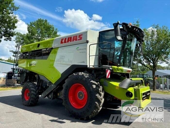 CLAAS LEXION 6700 Kombájnok