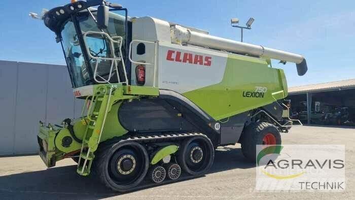 CLAAS LEXION 750 Kombájnok