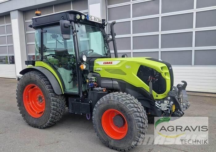 CLAAS NEXOS 240 L Traktorok