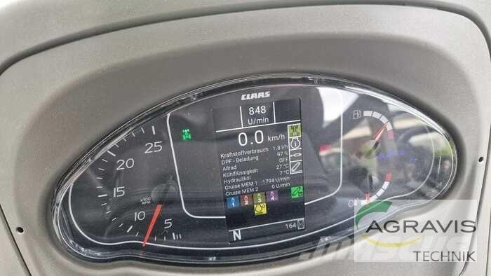 CLAAS NEXOS 240 L Traktorok