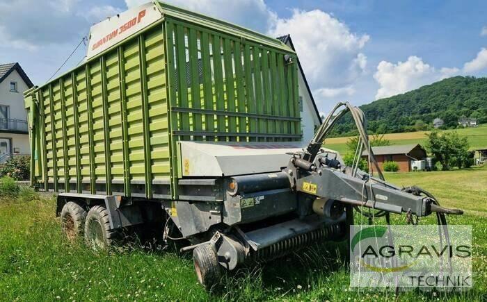 CLAAS QUANTUM 3500 P Önrakodó pótkocsik
