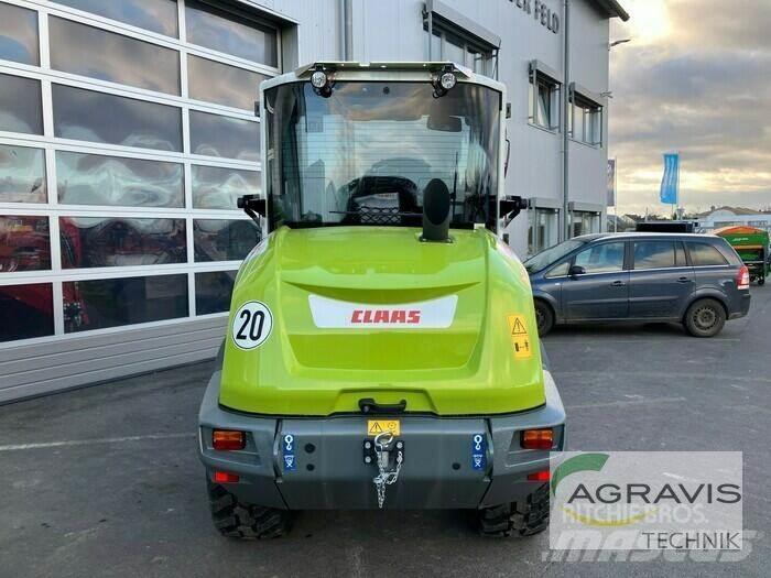 CLAAS TORION 530 Gumikerekes homlokrakodók