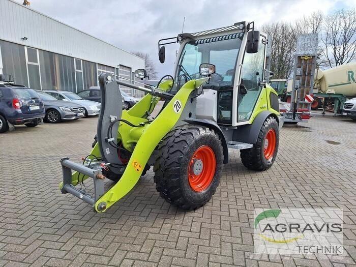 CLAAS TORION 530 Gumikerekes homlokrakodók