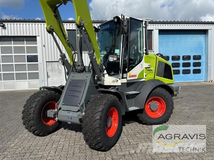 CLAAS TORION 644 SINUS Gumikerekes homlokrakodók
