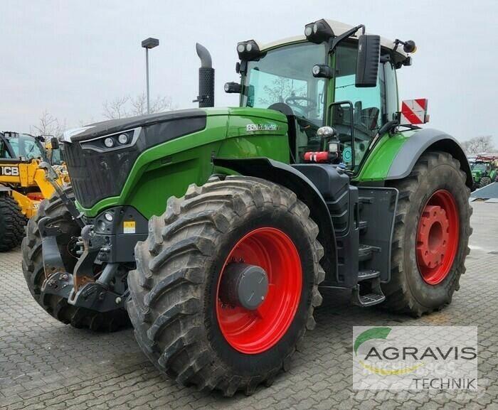 Fendt 1042 VARIO S4 Traktorok