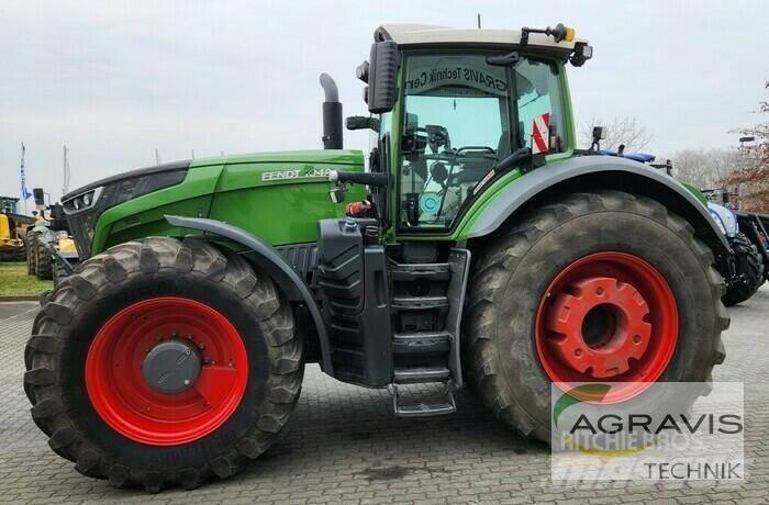 Fendt 1042 VARIO S4 Traktorok