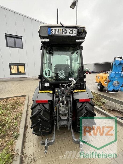 Fendt 211 V Vario Gen3 Traktorok