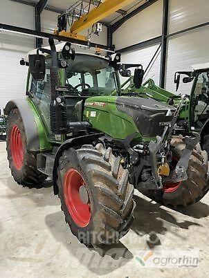 Fendt 211 VARIO Traktorok