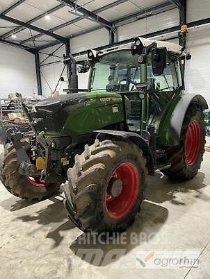 Fendt 211 VARIO Traktorok