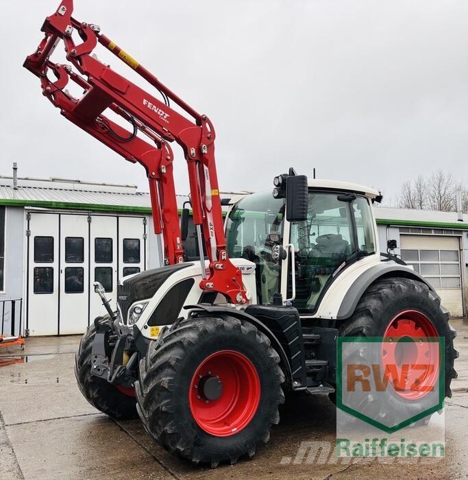 Fendt 516 Vario Traktorok
