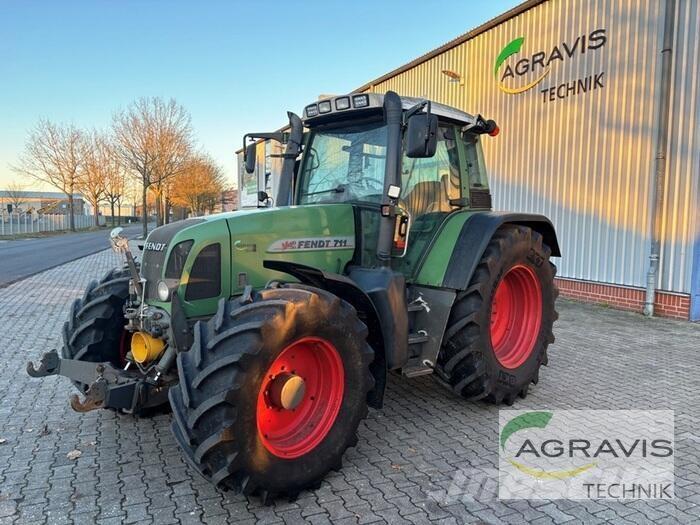Fendt 711 VARIO Traktorok