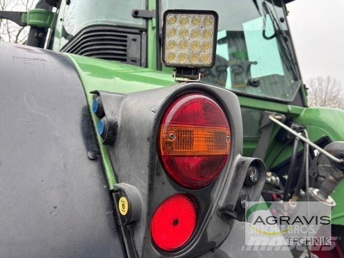 Fendt 712 VARIO Traktorok